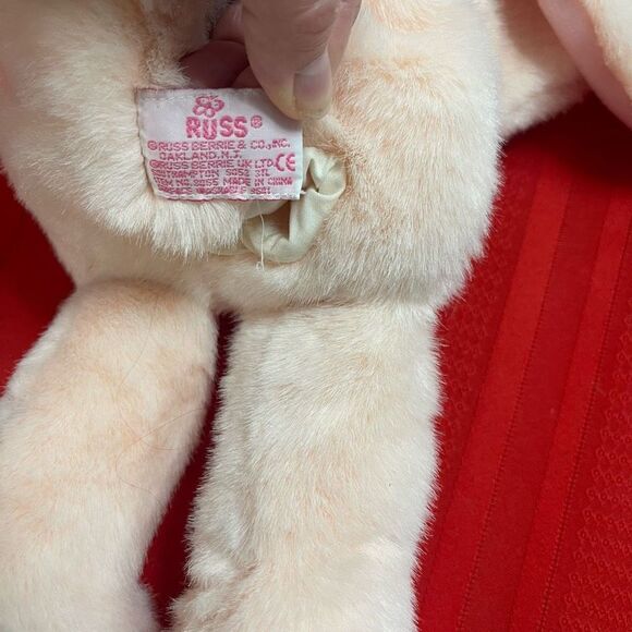 Vintage Russ Cuddle Company Rattle Mennington Pink Bunny Plush Puppet LARGE 16" - Picture 9 of 12